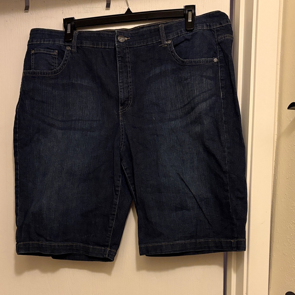Code Bleu Women's Dark Blue Jean Shorts